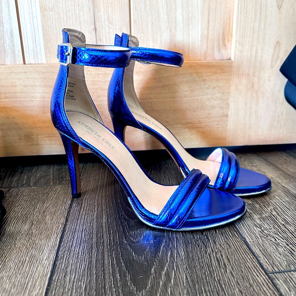 Kenneth Cole Brooke ankle strap heel